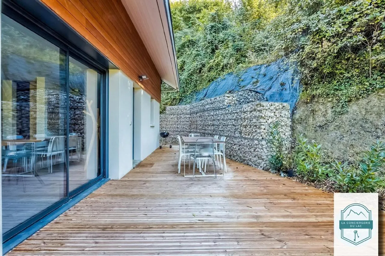 Villa On The Shores Of Lake Annecy Duingt Holiday home