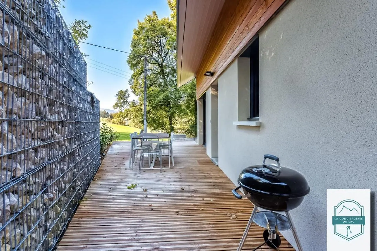 Villa On The Shores Of Lake Annecy Duingt Holiday home